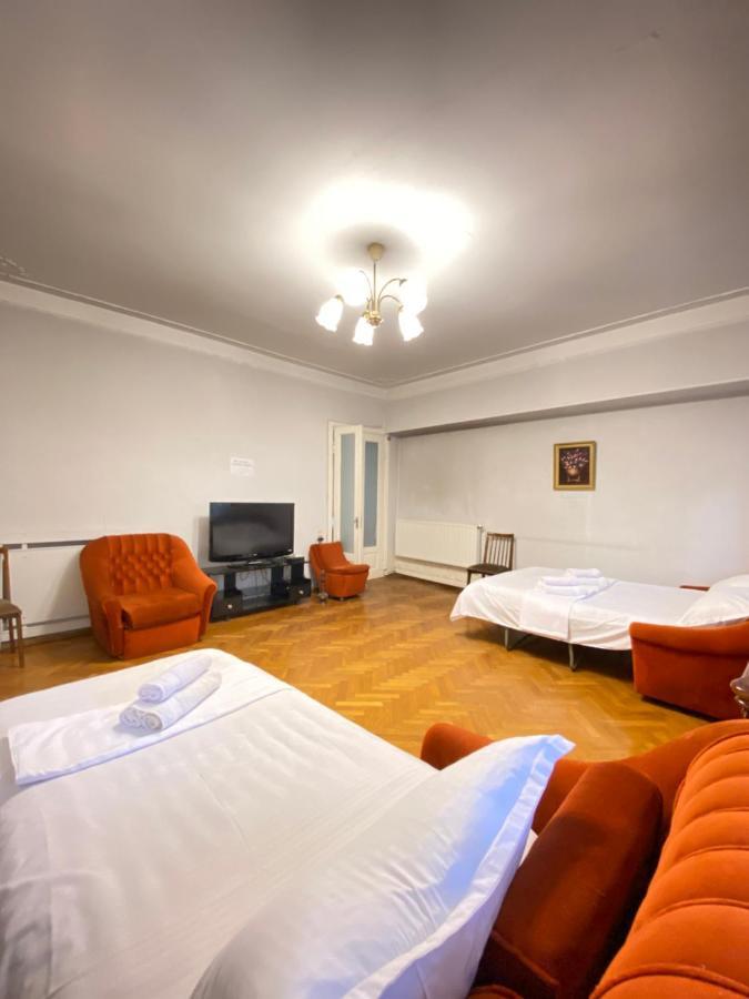Davit'S Apartment 21 Tbilisi Buitenkant foto