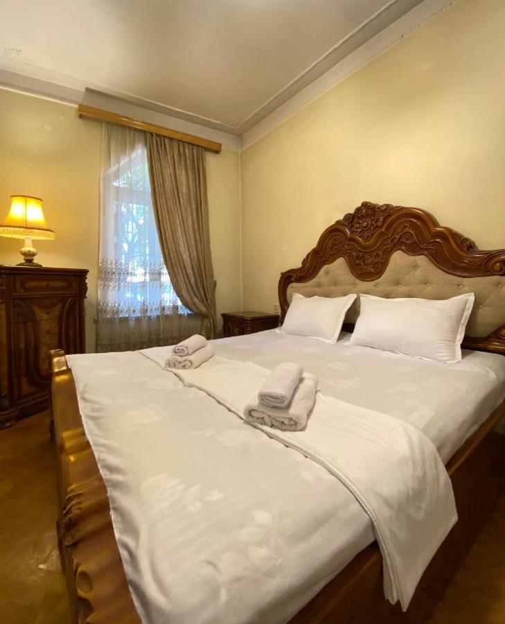 Davit'S Apartment 21 Tbilisi Buitenkant foto